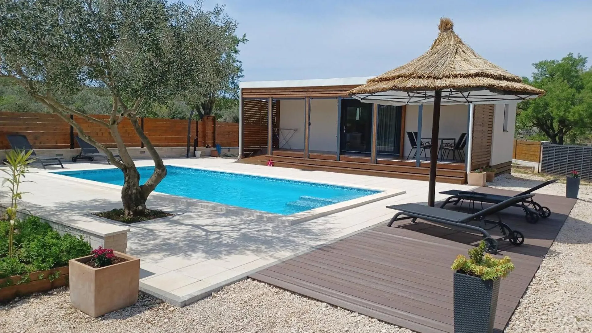My Dalmatia - Holiday Home Relax With Private Pool Sveti Filip i Jakov