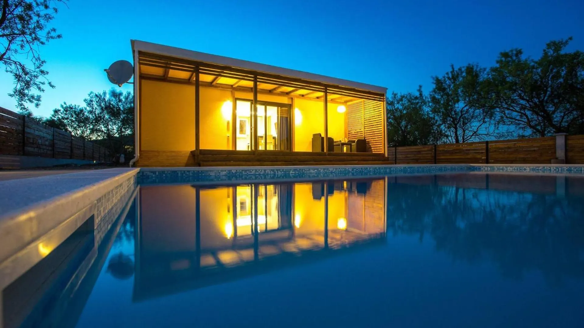 My Dalmatia - Holiday Home Relax With Private Pool Sveti Filip i Jakov 0*,  Croatia