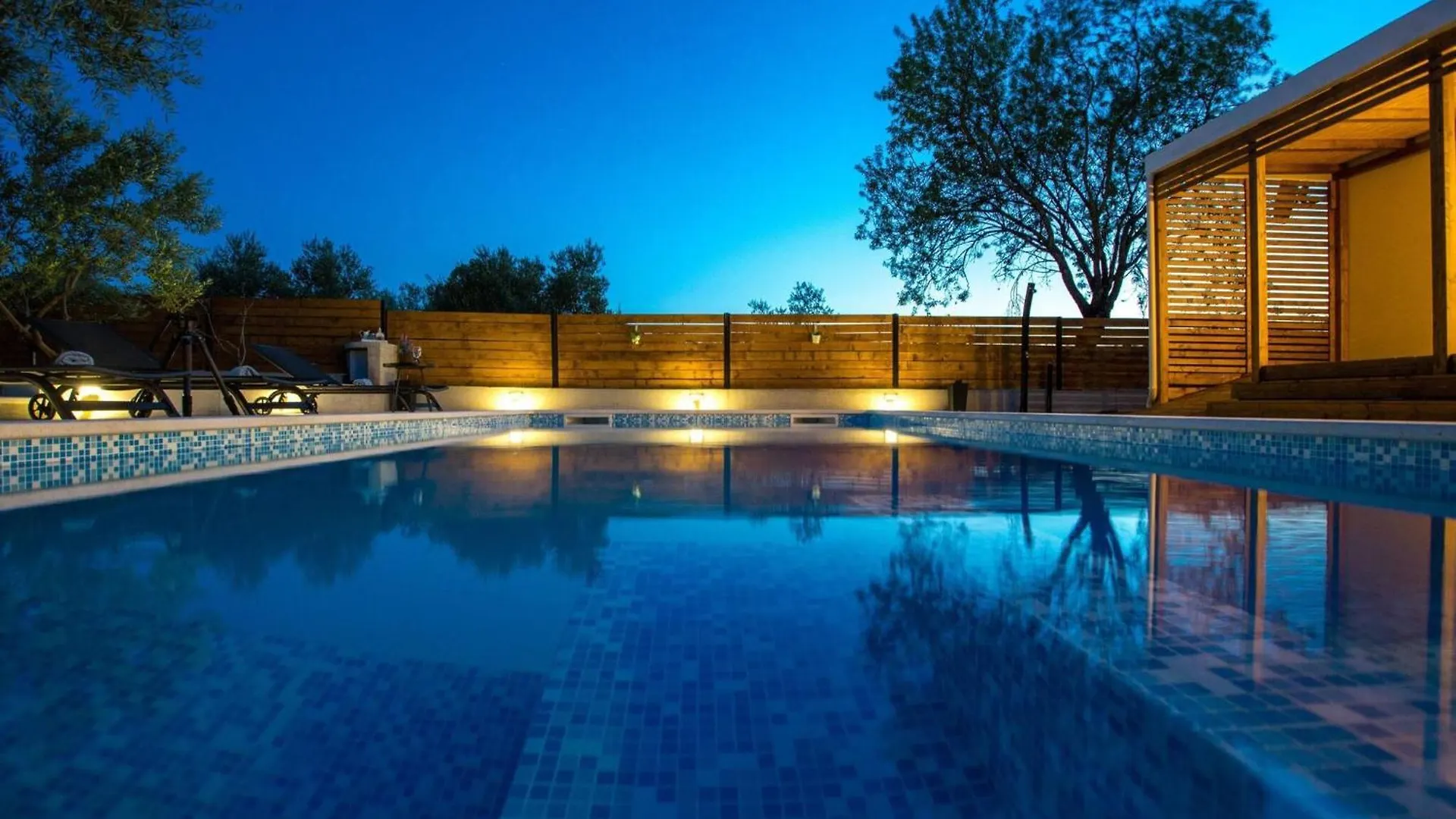 My Dalmatia - Holiday Home Relax With Private Pool Sveti Filip i Jakov Croatia
