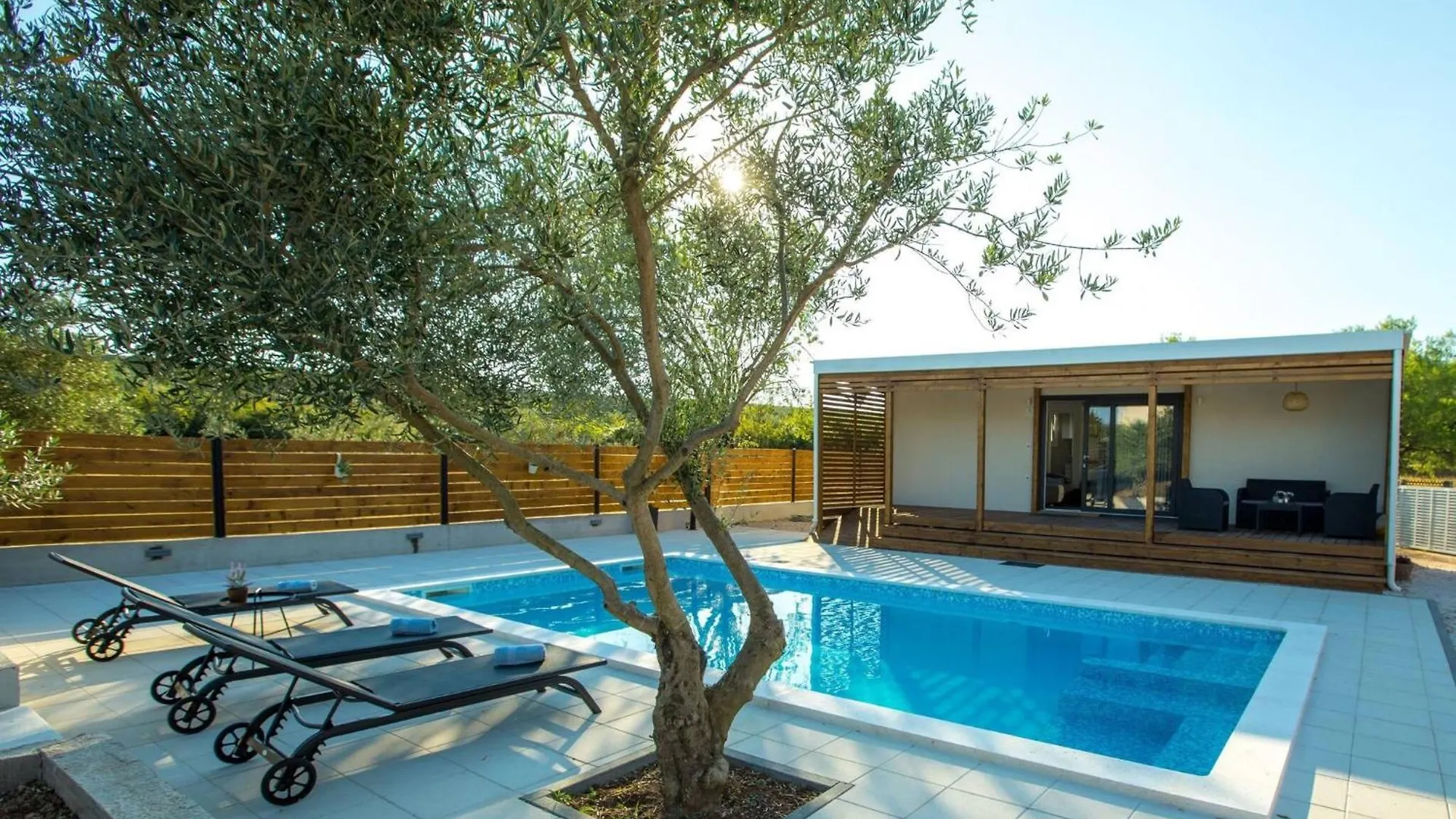 My Dalmatia - Holiday Home Relax With Private Pool Sveti Filip i Jakov